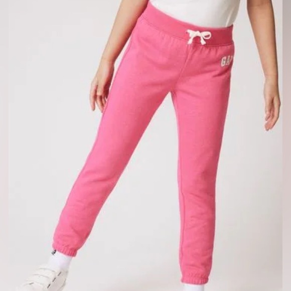 Gap  Girls Pink Logo Joggers Sweatpants Size 8 - Picture 1 of 8